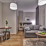 Joyinn Hotel apartamentowy