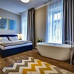 Joyinn Hotel apartamentowy