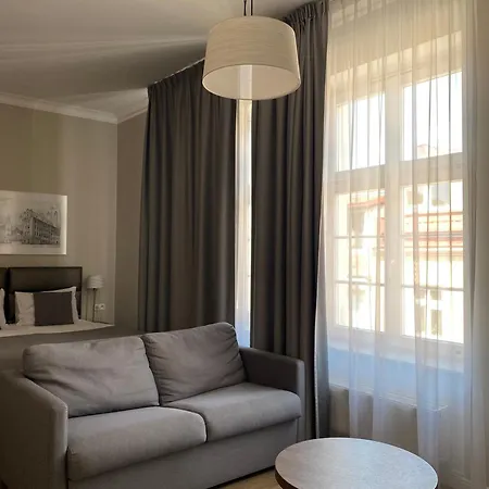 Aparthotel Joyinn Vratislav