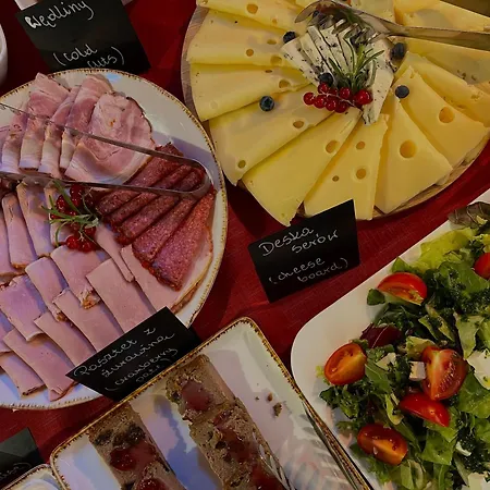 Joyinn Aparthotel 3*