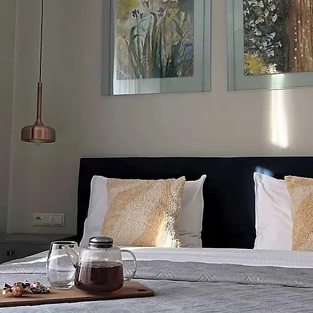 Hotel apartamentowy Joyinn 3*