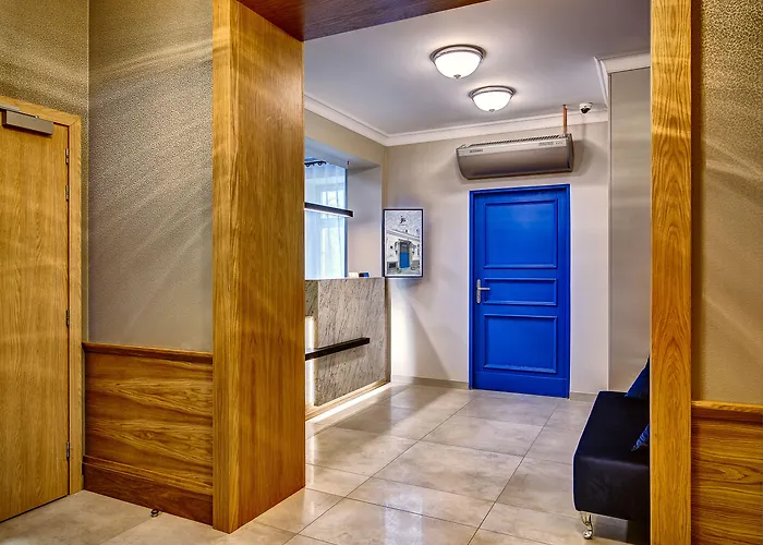 Joyinn Apartmanhotel 3*